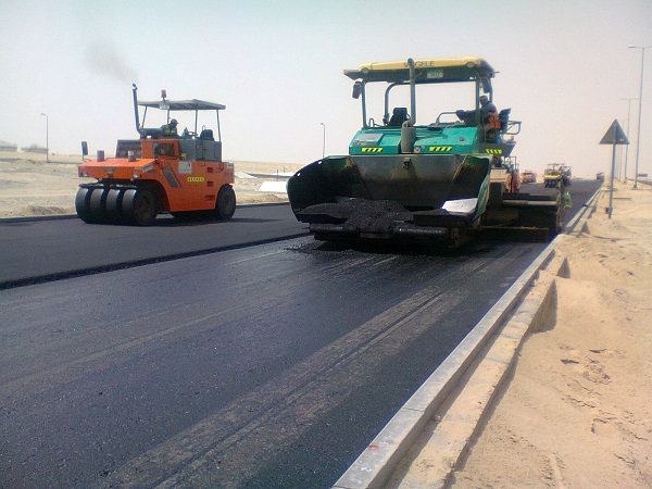 What Types Of Heavy Equipment Are Used In Asphalt Paving Projects